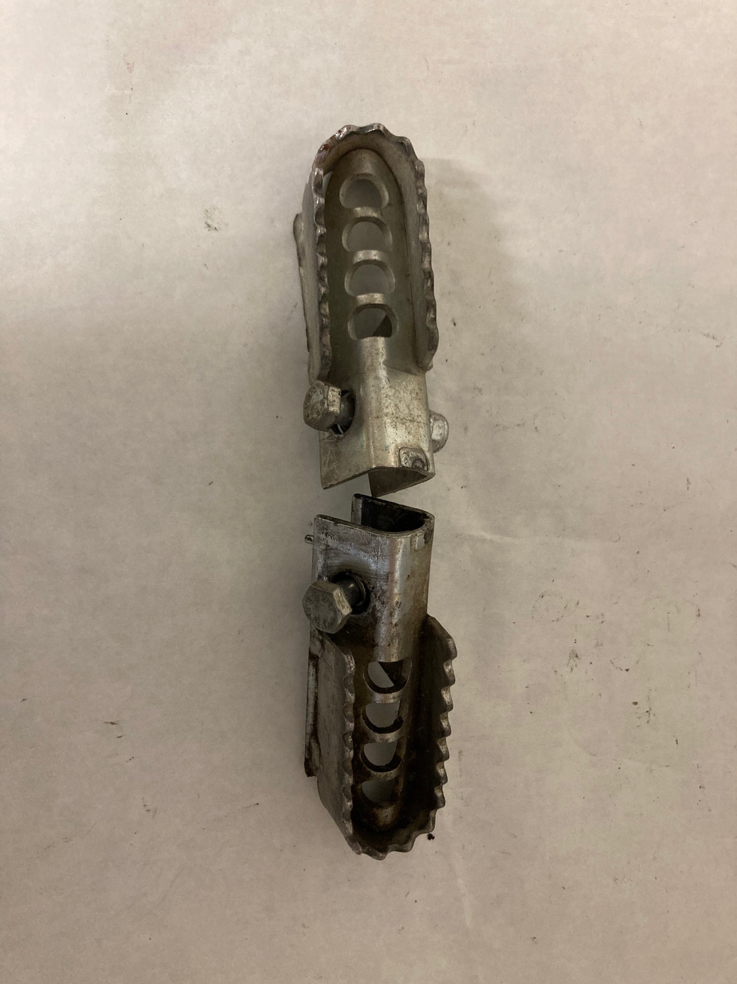 Fußrasten hinten ohne Gummi Piaggo