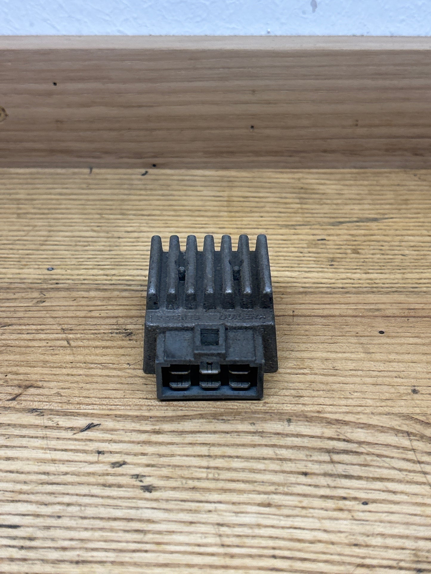 Spannungsregler Aprilia RX/SX, Gilera RCR/SMT ab Bj. 2006