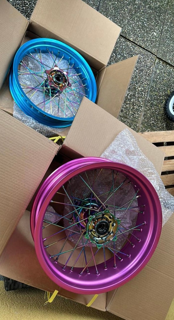 Custom Supermoto Felgen